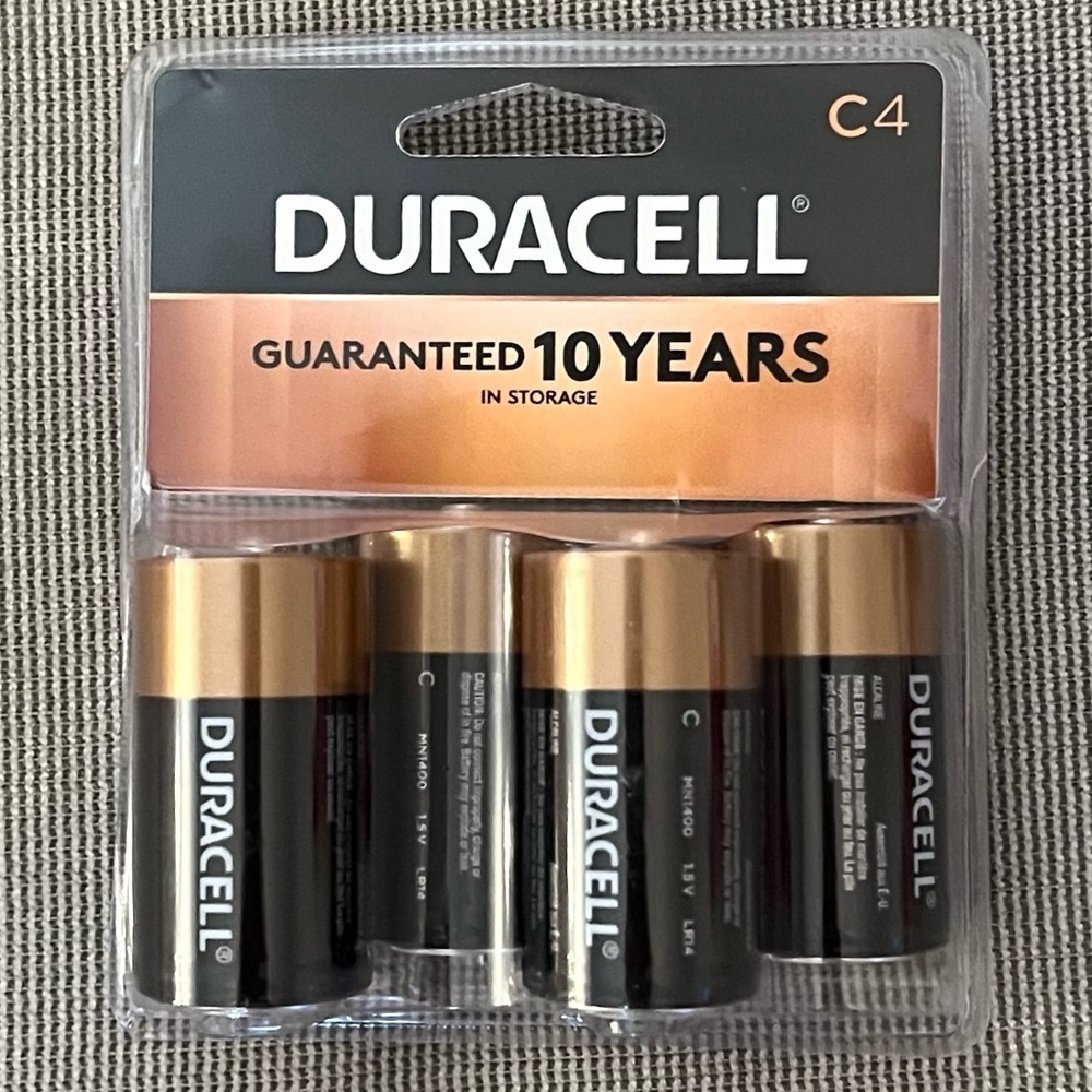 Duracell NEW Pack of 4 C4 Alkaline Batteries